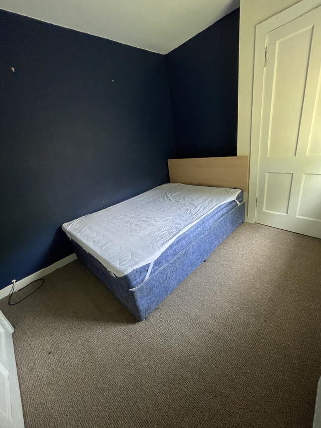 Room available in galashiles Main Photo