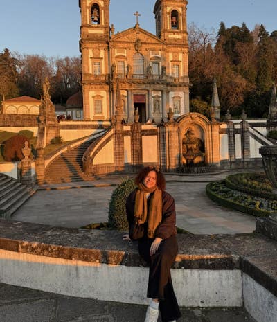 Young professional looking for a room/house share Main Photo