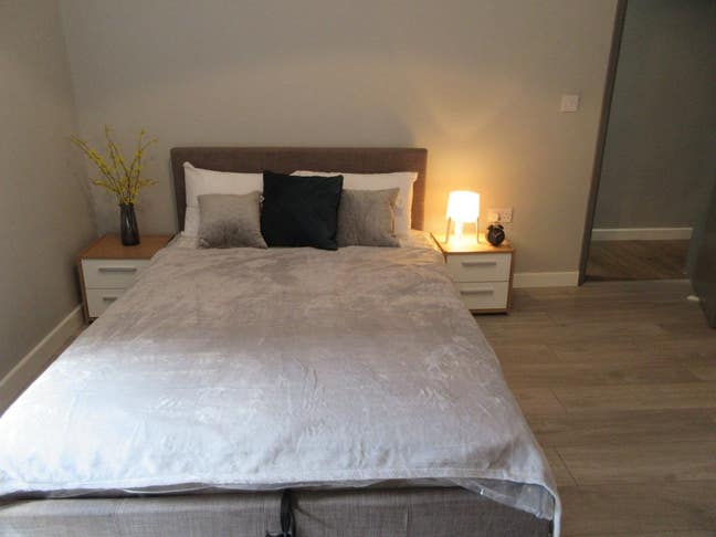 Ensuite Double Room! Zero Deposit Option Main Photo