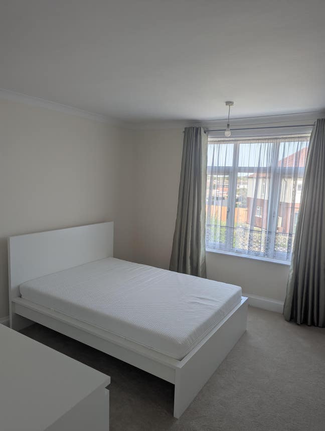Double room to rent Main Photo