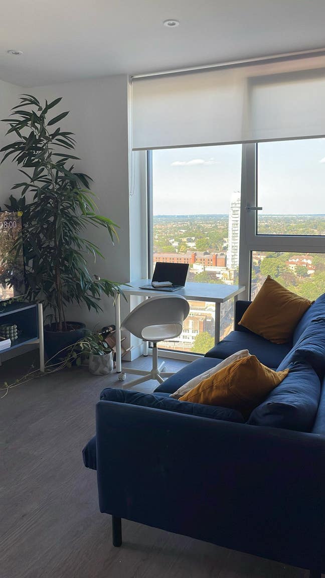 Room for one month in East Croydon in luxurious  Main Photo