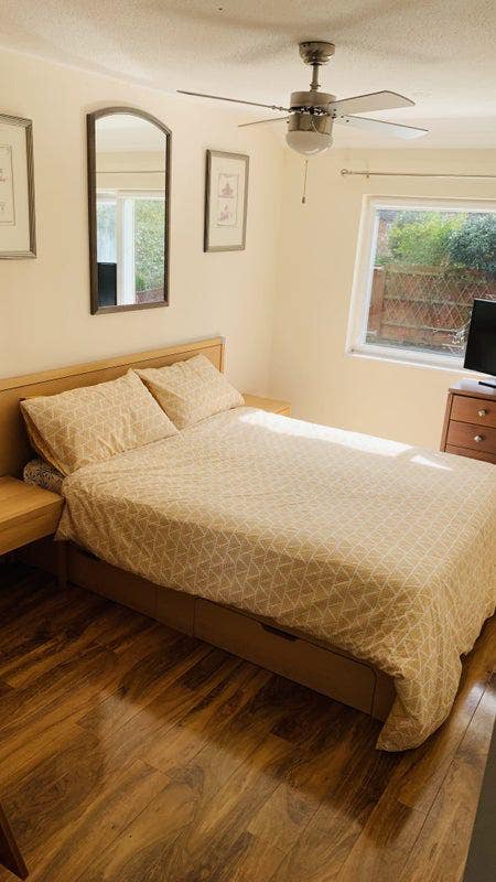 Spare Room to Let – Comfortable, Bright & Well-Loc Main Photo