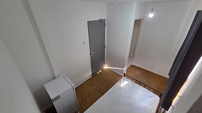 Single Room - All Bills Included Main Photo
