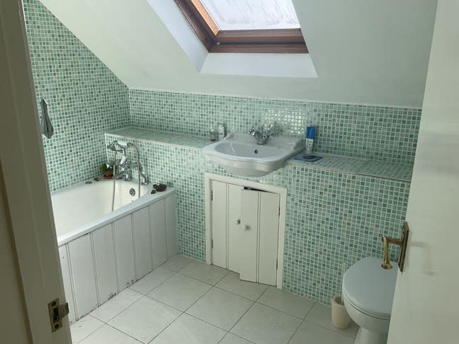 6 Month Room to let, in beautiful house-share Main Photo