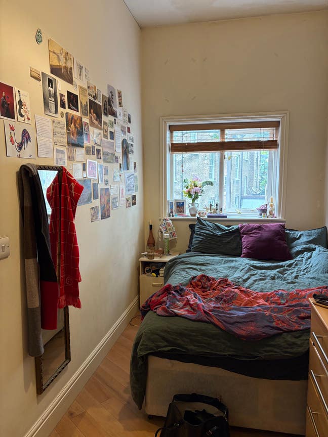 Double bed in Islington (N1) Main Photo