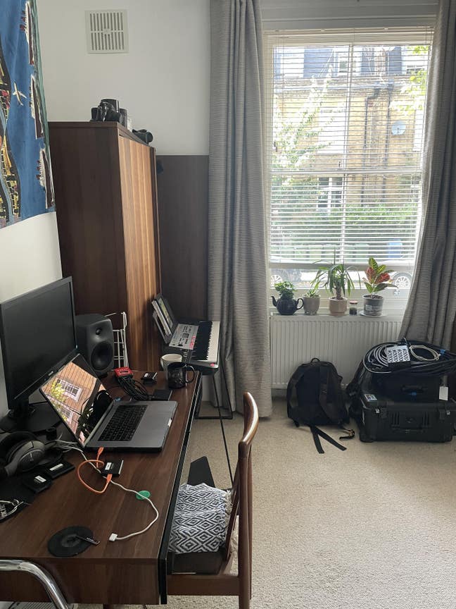 Lovely Flat in Camberwell (Very close to the park) Main Photo