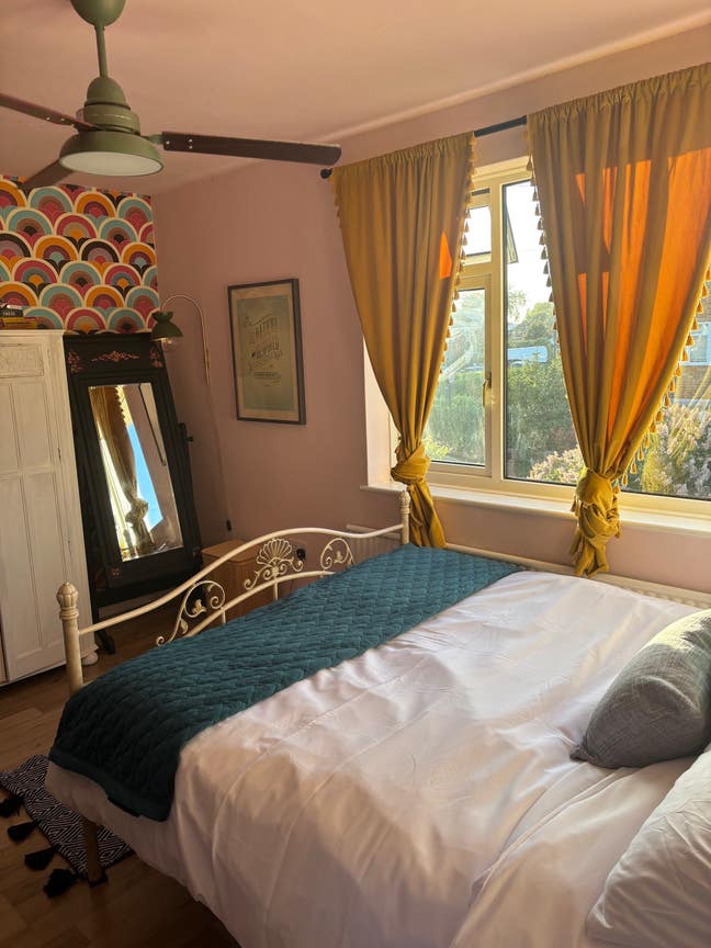 Short Term rental - Single or King Main Photo
