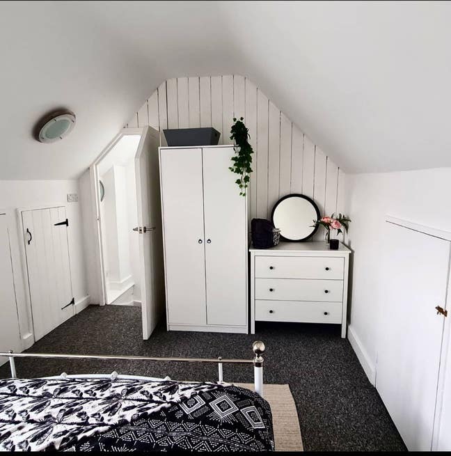 Fully furnished double room  Main Photo