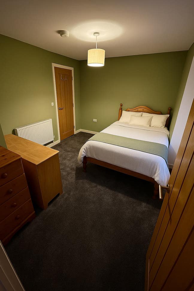 Beautiful Refurbished Room for Rent – Great Locati Main Photo