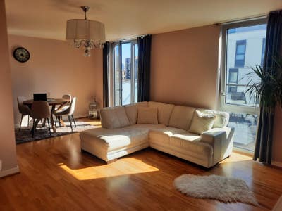 Spacious doubleroom in beautiful massive penthouse Main Photo