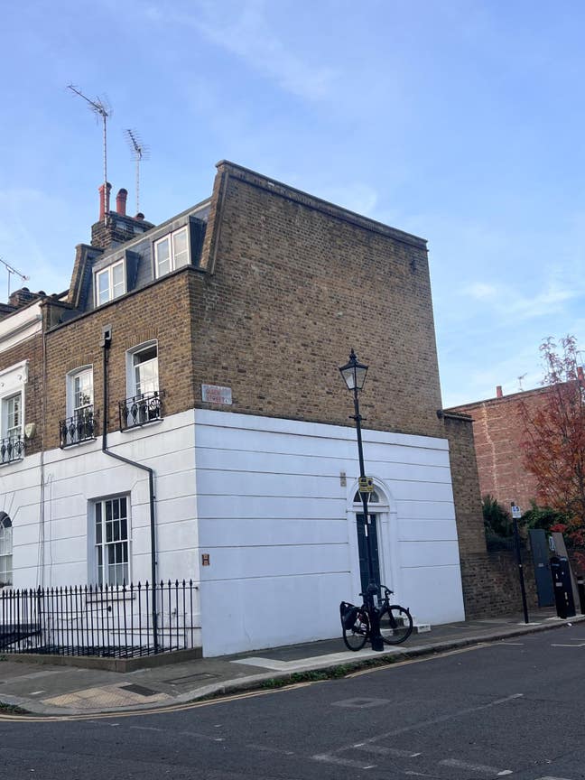 Still available! Double Room in Angel Townhouse Main Photo