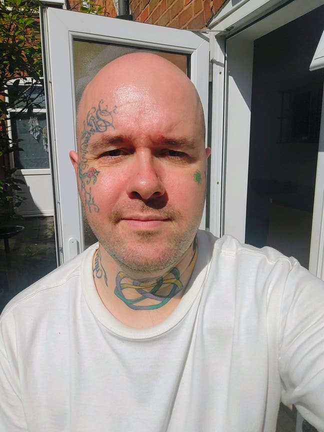41 year old male seeking Double Room to rent  Main Photo