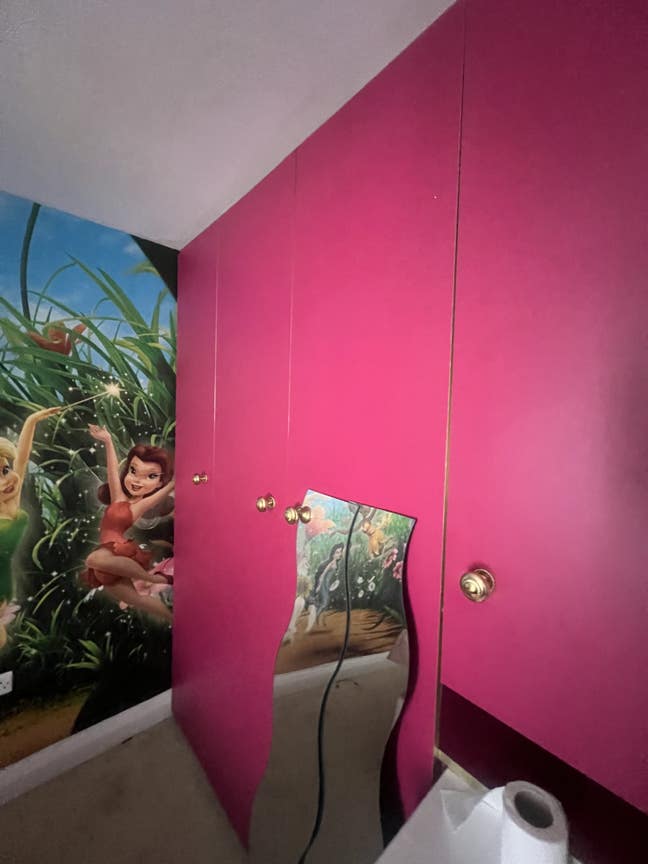1 room to let in a 2 bedroom house Main Photo