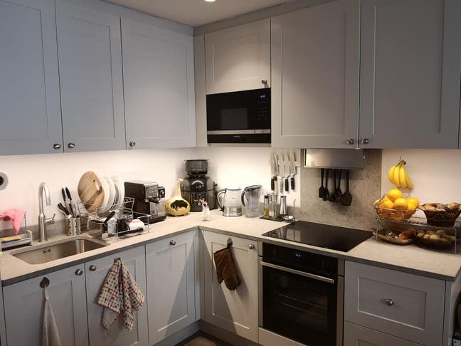 🌿 Double Room with Ensuite + Balcony in Modern Fl Main Photo
