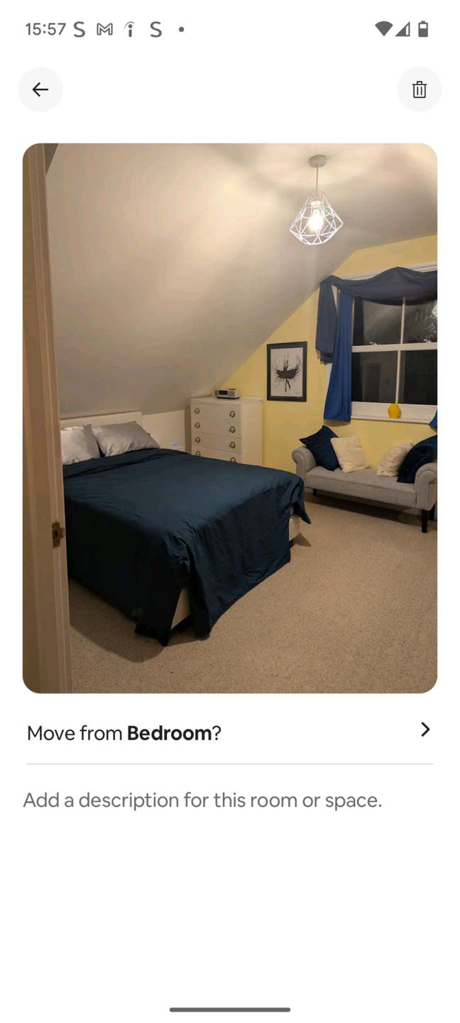 Beautiful room with en suite  Main Photo