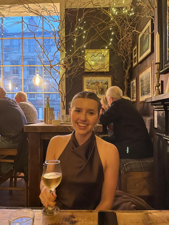 Looking for a flat share in central London Main Photo