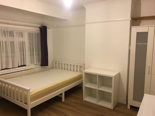 Clean Large Single Room To Rent in Surbiton  Main Photo
