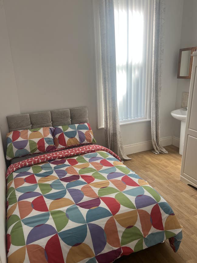New Rooms Malone Avenue BT9 Bills Included Main Photo