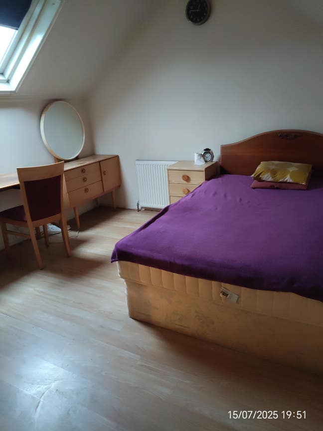 Rooms to let-all bill inclusive & furnished Main Photo