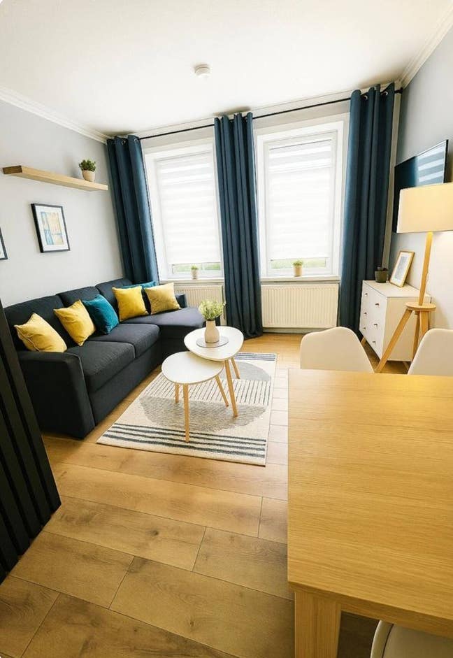 2-Bedroom Fully Furnished - Beautifully Renovated  Main Photo
