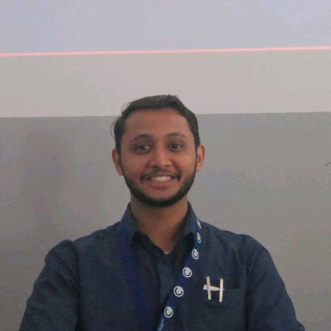 Clean & Friendly Professional Main Photo