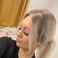 20 year old girl looking for a room or housemate 🤍 Main Photo