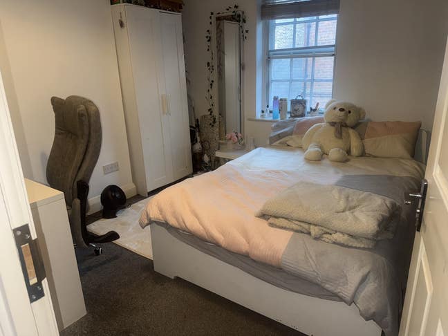 Double room in city centre Main Photo