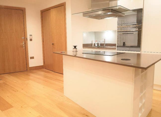 Full apartment to rent / 2 bed 2 bath Main Photo