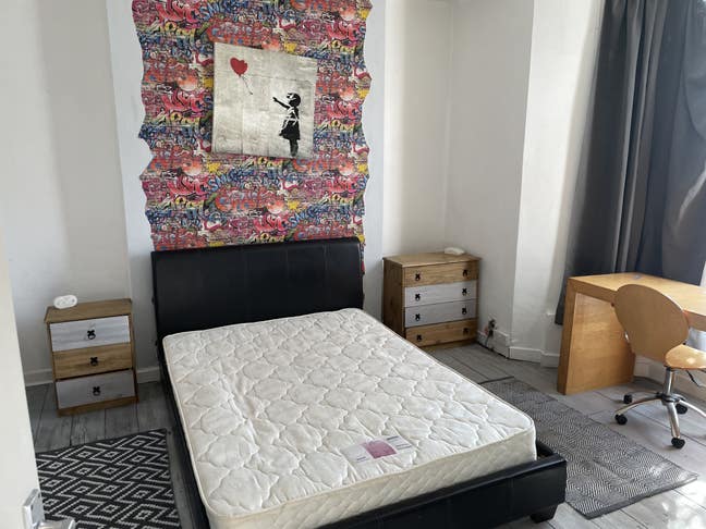 Brynmill post grad student rooms inc bills & wifi Main Photo