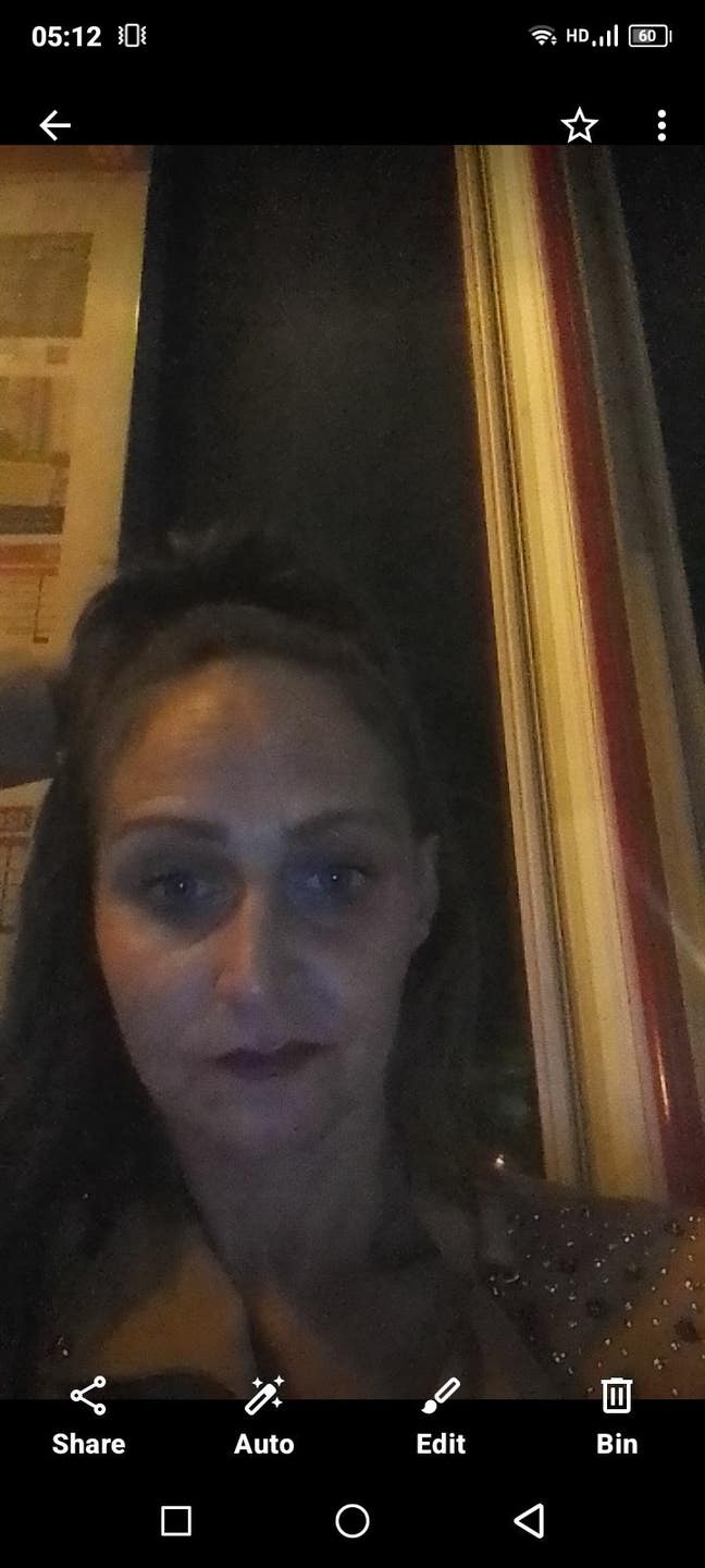 Single room or doubles preferably double shar... Main Photo