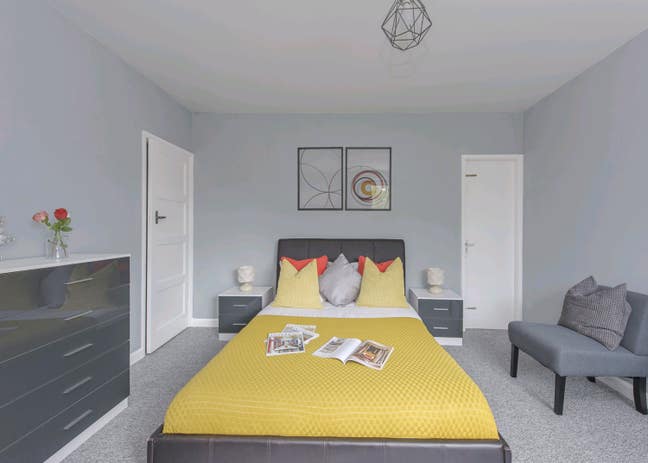 👌🏼 Large rooms - central location  🎯 Main Photo