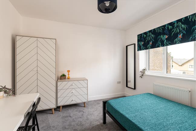 Newly Converted 5-Bed All En-Suite HMO - ME10 Main Photo