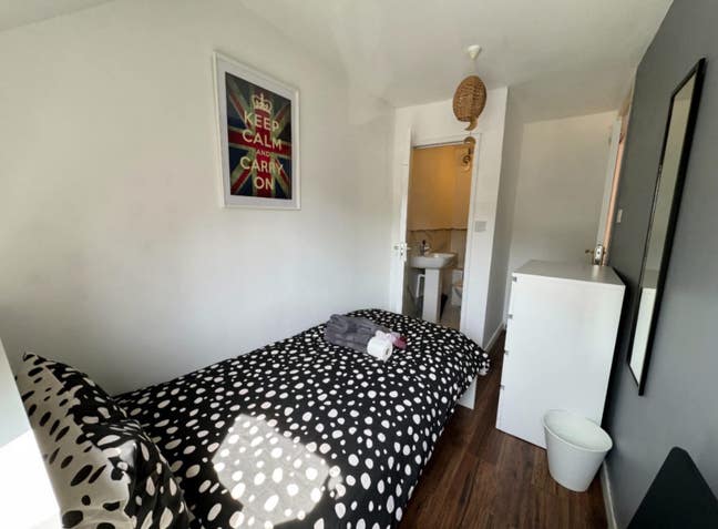 Cute Single Ensuite in Battersea!  Main Photo