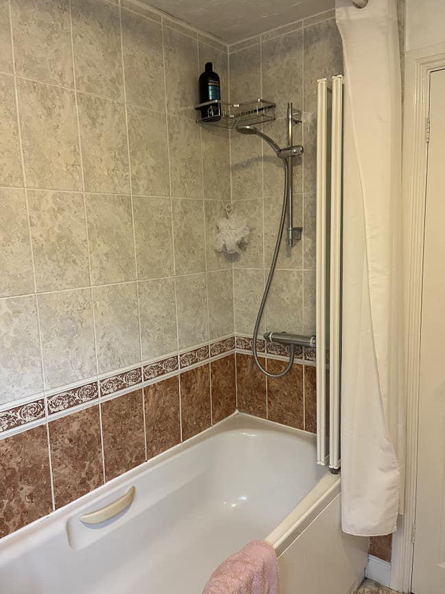 Single room in quiet area, nice location Main Photo