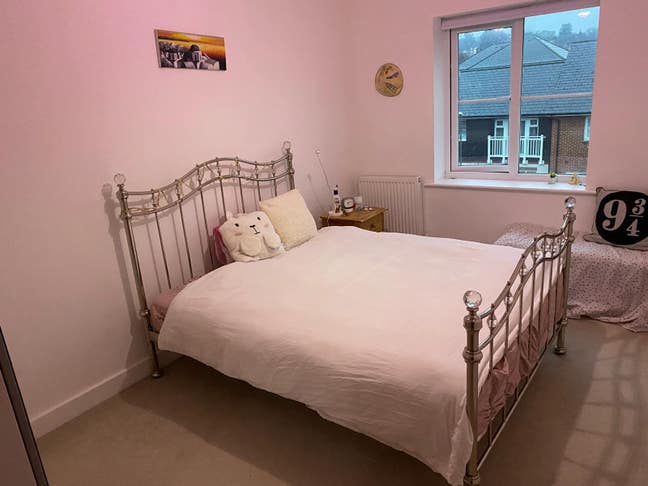 Spacious Double Bedroom in high wycombe Main Photo