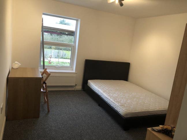 Large double room Cambridge  Main Photo