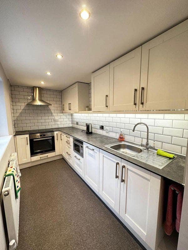 Double Room for Single Person - Harlesden Main Photo