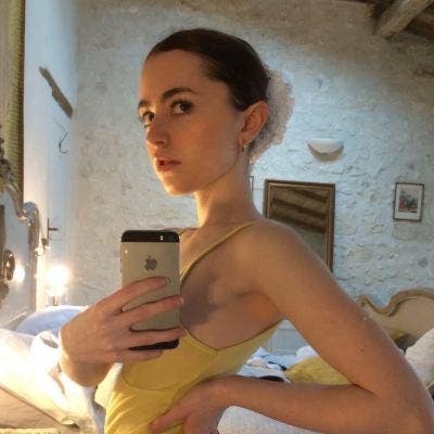 Student Female seeks a single or double room Main Photo