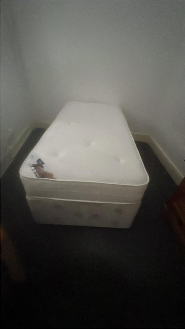 One bedroom for rent at LE2 Leicester  Main Photo