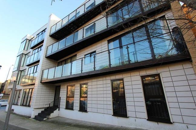 Book Modern Double Room in Canary Wharf!! Main Photo