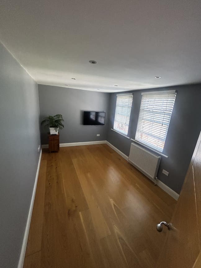 Double Room available  Main Photo
