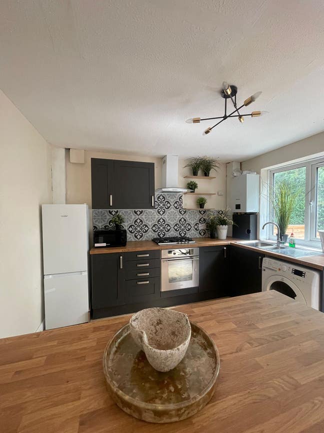 Beautoful 3 Bed House in Southampton Main Photo
