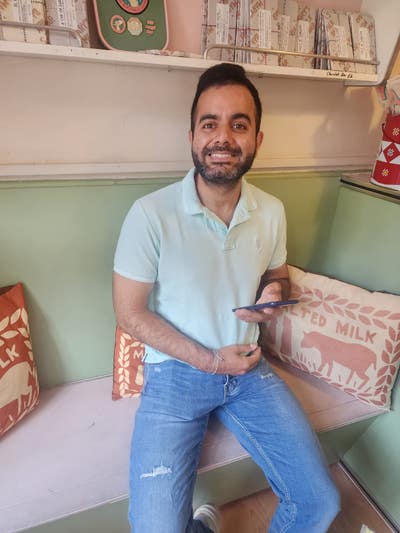 The Ideal Flatmate  Main Photo