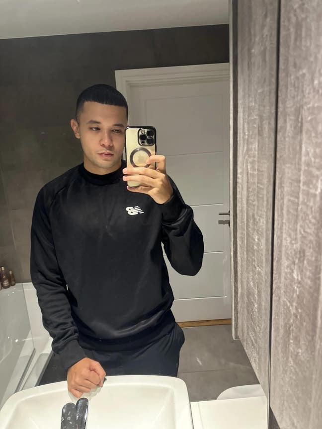 25 y.o  Professional Looking For Room/ Buddy Up! Main Photo