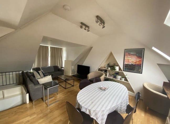Bright Double Room in Willesden – £765 + bill Main Photo