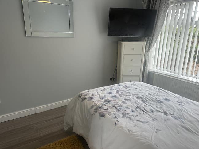 Langford Superb double en-suite room  Main Photo