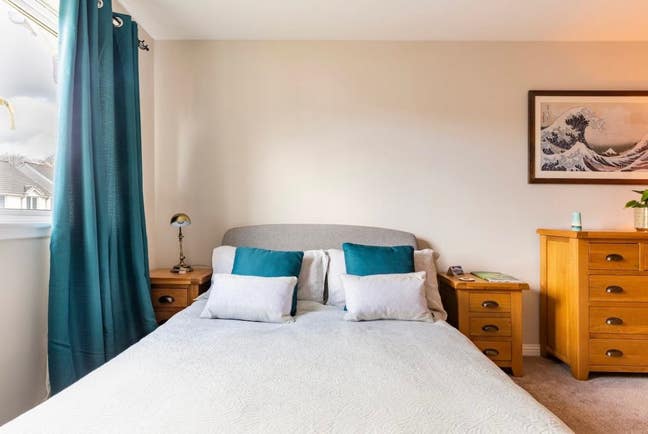 Peaceful room in Strathaven  Main Photo