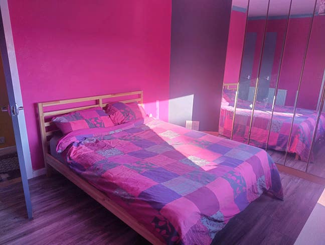 Two Rooms Available Near Edinburgh  Main Photo