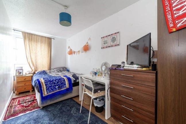 Double Room available In Hammersmith!! (78) Main Photo