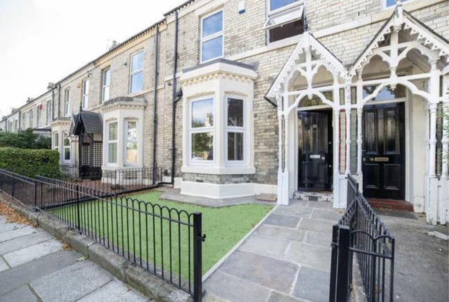 Room for rent in shared house  Main Photo